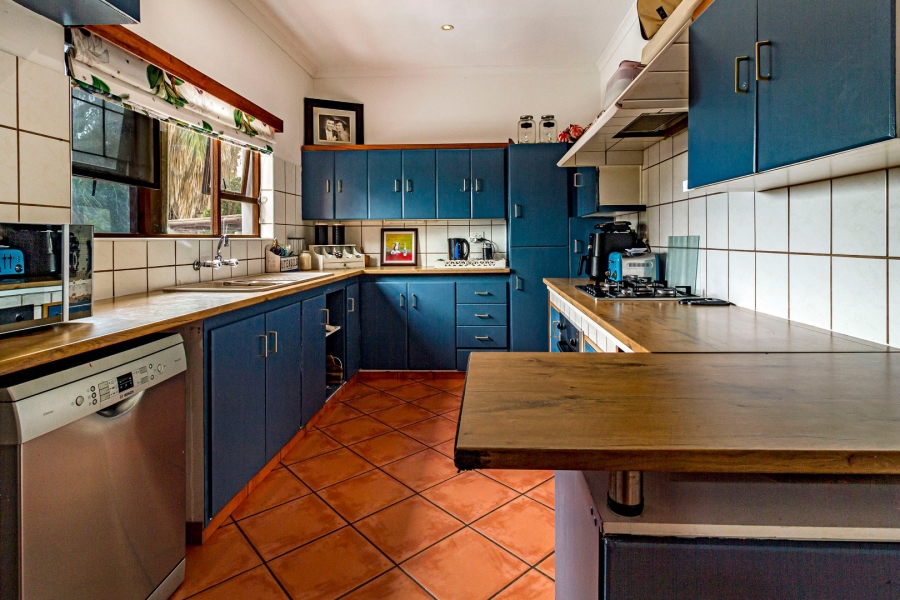 3 Bedroom Property for Sale in Die Wingerd Western Cape